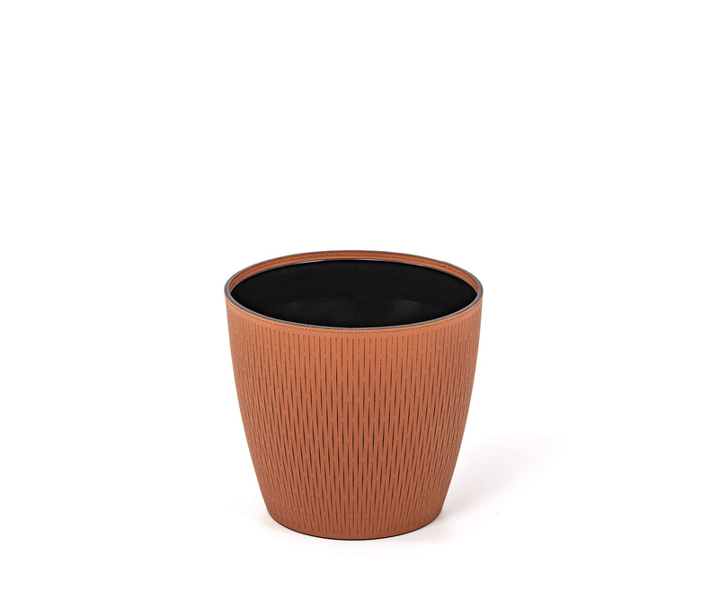 Silvy Vase